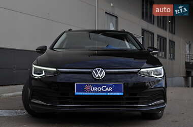 Универсал Volkswagen Golf 2022 в Киеве