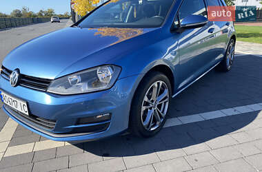 Хэтчбек Volkswagen Golf 2014 в Мукачево