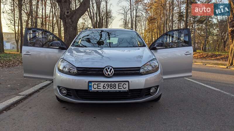 Універсал Volkswagen Golf 2013 в Чернівцях
