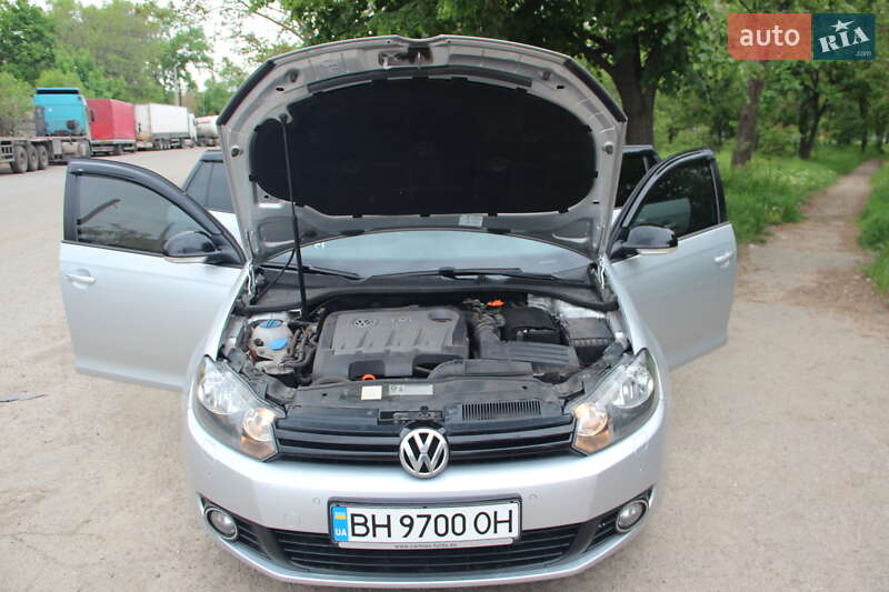 Універсал Volkswagen Golf 2012 в Одесі