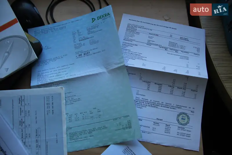 Універсал Volkswagen Golf 2012 в Одесі документ