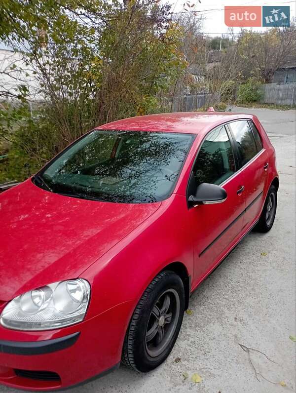 Хетчбек Volkswagen Golf 2007 в Каневі