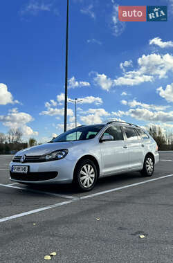 Універсал Volkswagen Golf 2011 в Києві