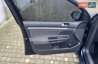 Хэтчбек Volkswagen Golf 2007 в Самборе