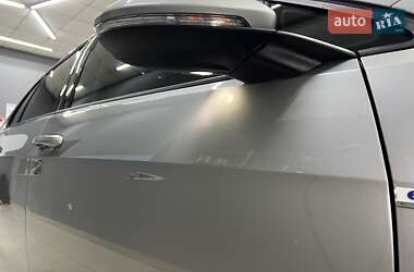 Хетчбек Volkswagen Golf 2018 в 