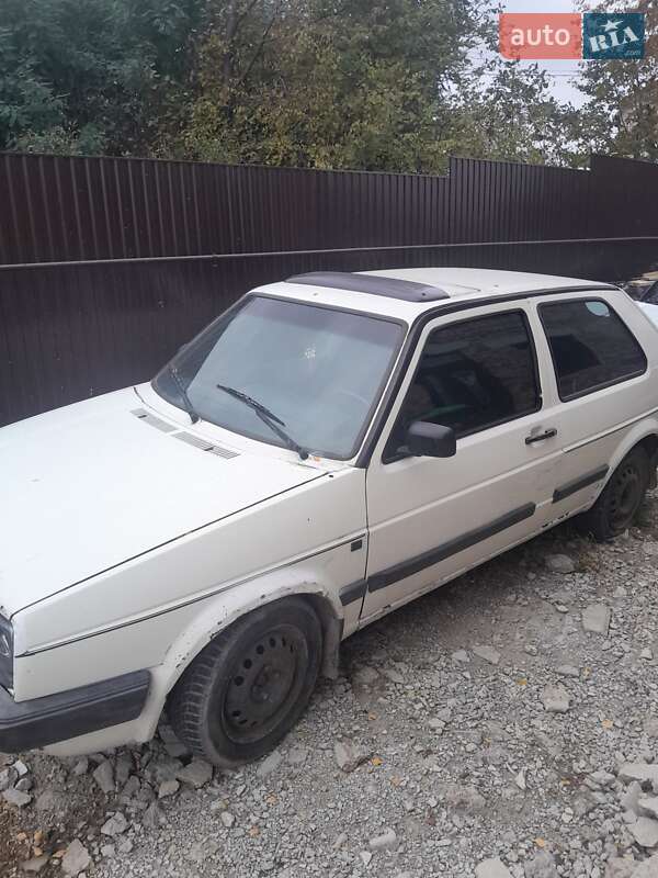 Хэтчбек Volkswagen Golf 1991 в Галиче