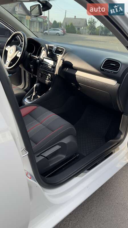 Універсал Volkswagen Golf 2012 в Луцьку