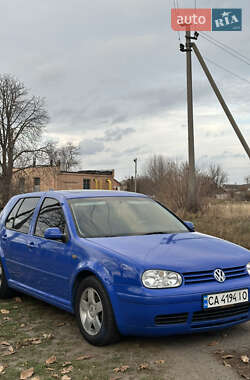 Хэтчбек Volkswagen Golf 1997 в Шполе