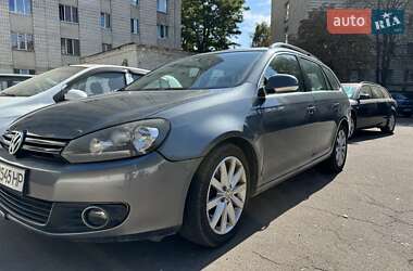 Универсал Volkswagen Golf 2011 в Вышгороде