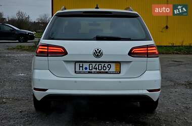 Универсал Volkswagen Golf 2018 в Шепетовке