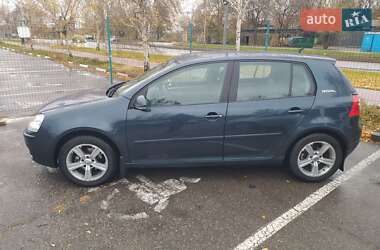 Хэтчбек Volkswagen Golf 2006 в Запорожье