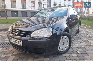 Хэтчбек Volkswagen Golf 2005 в Ивано-Франковске