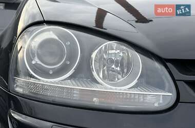 Хэтчбек Volkswagen Golf 2006 в Виннице