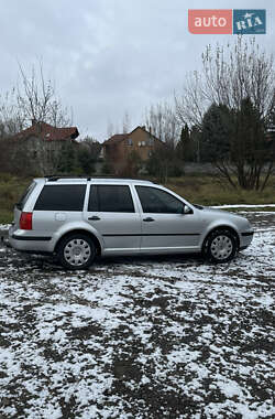 Универсал Volkswagen Golf 2001 в Львове