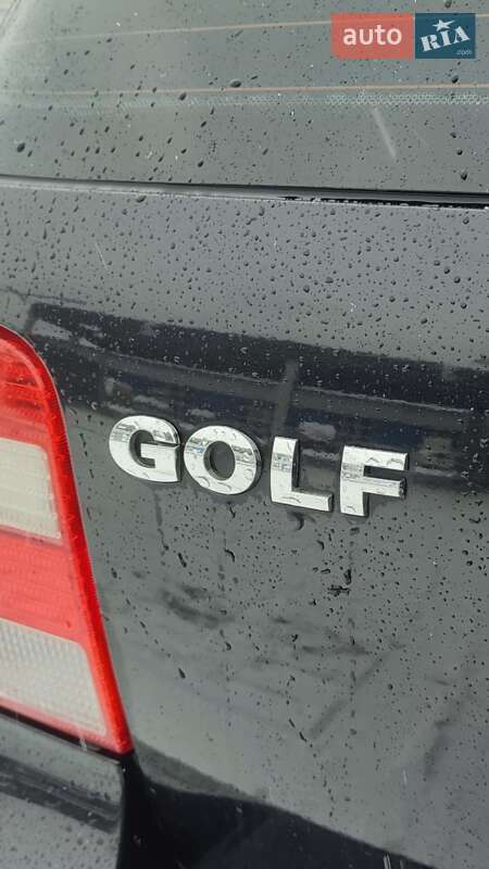 Хетчбек Volkswagen Golf 2003 в Бучачі