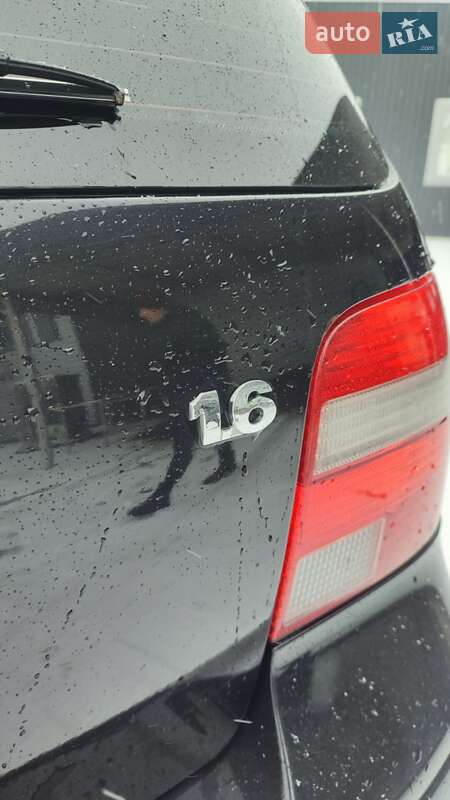 Хетчбек Volkswagen Golf 2003 в Бучачі
