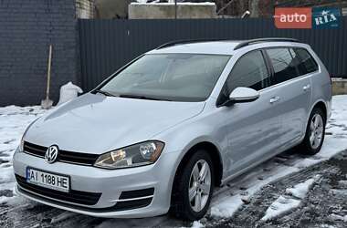 Універсал Volkswagen Golf 2015 в Києві