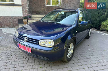 Універсал Volkswagen Golf 2002 в Городку