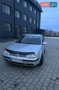 Хэтчбек Volkswagen Golf 1999 в Кременце