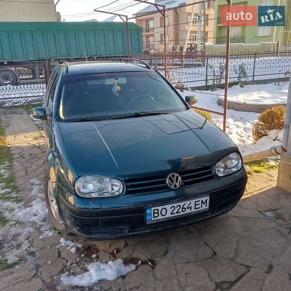 Volkswagen Golf 2001