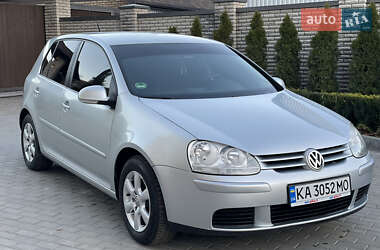 Хэтчбек Volkswagen Golf 2007 в Могилев-Подольске