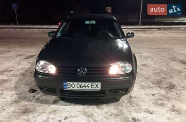 Хэтчбек Volkswagen Golf 2001 в Тернополе