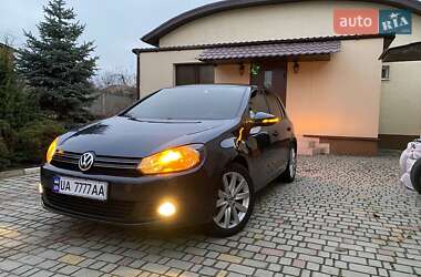 Хэтчбек Volkswagen Golf 2009 в Тернополе