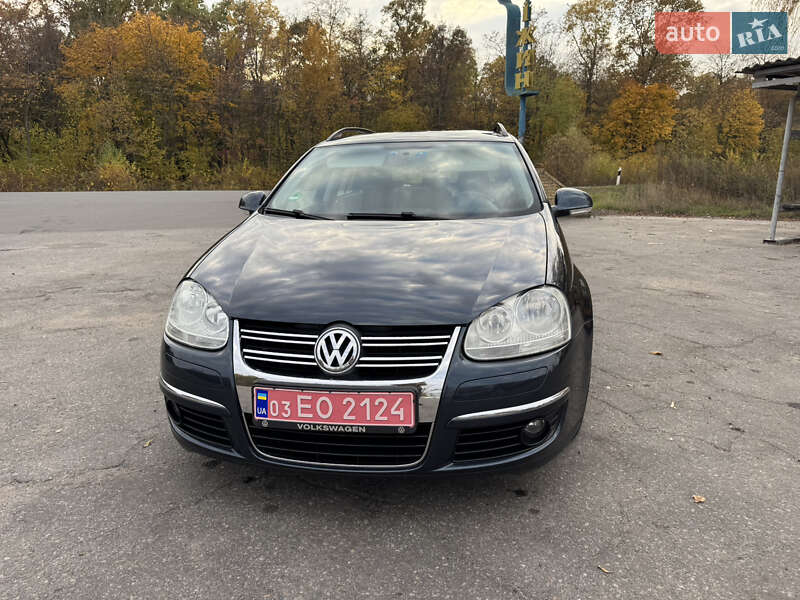 Універсал Volkswagen Golf 2008 в Ніжині