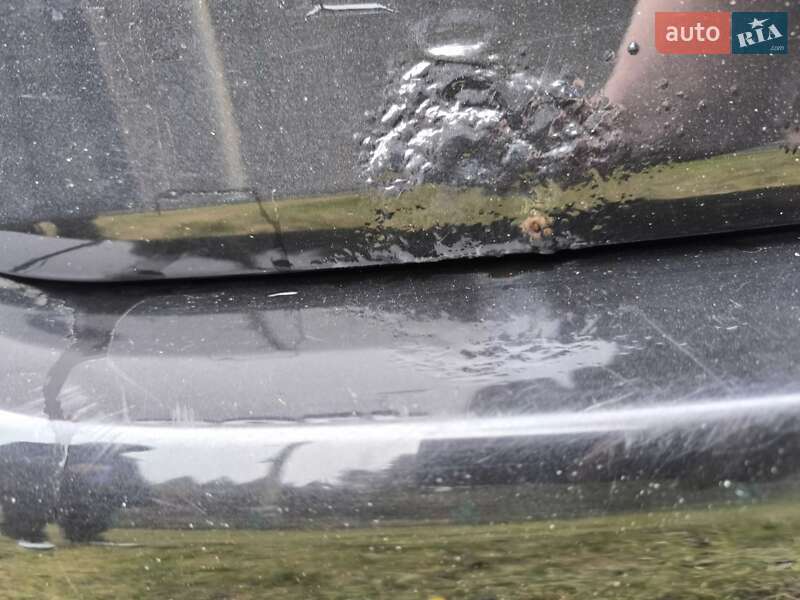 Хетчбек Volkswagen Golf 2003 в Тернополі