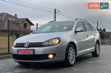 Універсал Volkswagen Golf 2009 в Луцьку