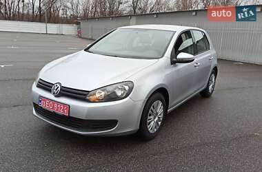 Хетчбек Volkswagen Golf 2010 в Києві