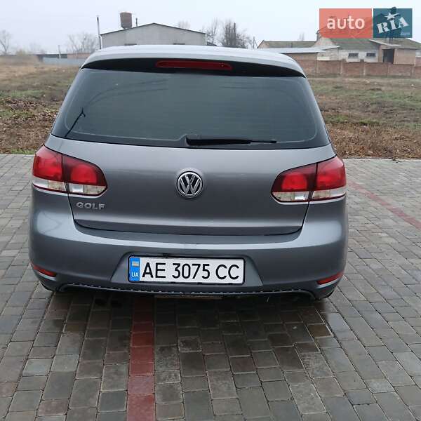 Хетчбек Volkswagen Golf 2012 в Ватутіному