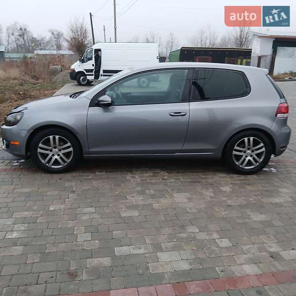 Хетчбек Volkswagen Golf 2012 в Ватутіному