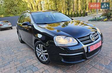 Універсал Volkswagen Golf 2009 в Полтаві