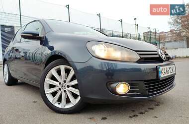 Хетчбек Volkswagen Golf 2012 в Києві