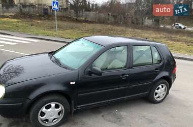 Хэтчбек Volkswagen Golf 2001 в Виннице