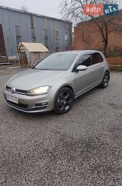 Хэтчбек Volkswagen Golf 2013 в Литине