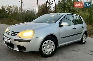 Хэтчбек Volkswagen Golf 2004 в Виннице