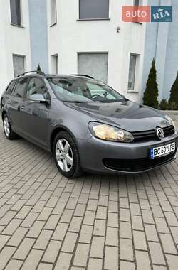 Универсал Volkswagen Golf 2012 в Житомире