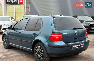 Хэтчбек Volkswagen Golf 2003 в Виннице