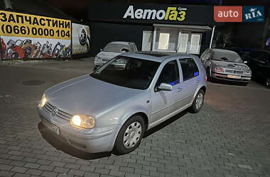 Хетчбек Volkswagen Golf 2000 в Сумах