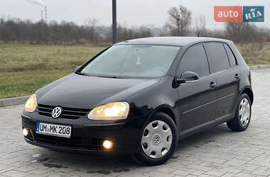 Хэтчбек Volkswagen Golf 2008 в Ровно