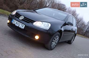 Хетчбек Volkswagen Golf 2009 в Бродах