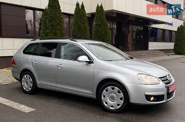 Универсал Volkswagen Golf 2008 в Днепре