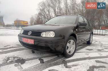 Універсал Volkswagen Golf 2004 в Харкові