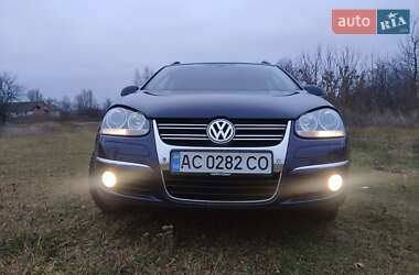 Універсал Volkswagen Golf 2009 в Іваничах