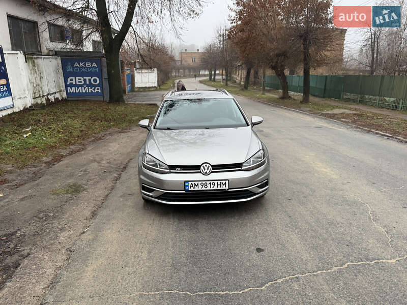 Універсал Volkswagen Golf 2017 в Бердичеві