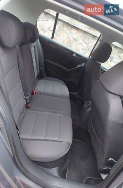 Хэтчбек Volkswagen Golf 2008 в Луцке