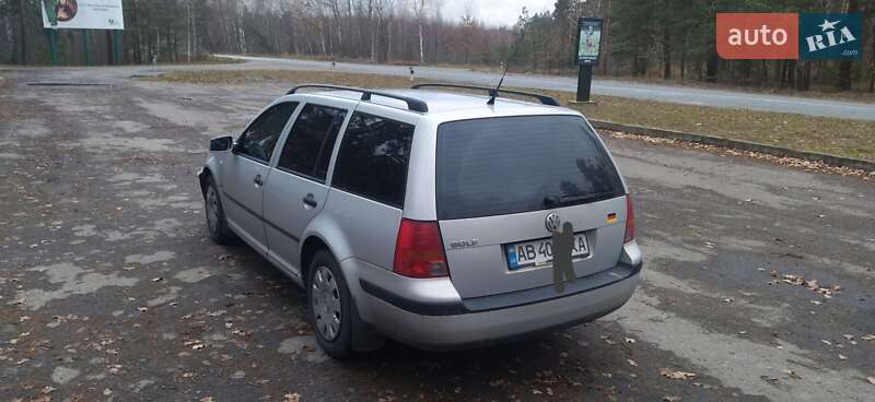 Універсал Volkswagen Golf 1999 в Баранівці