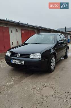 Хетчбек Volkswagen Golf 2000 в Тернополі